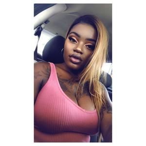 Meet your Posher, Faye